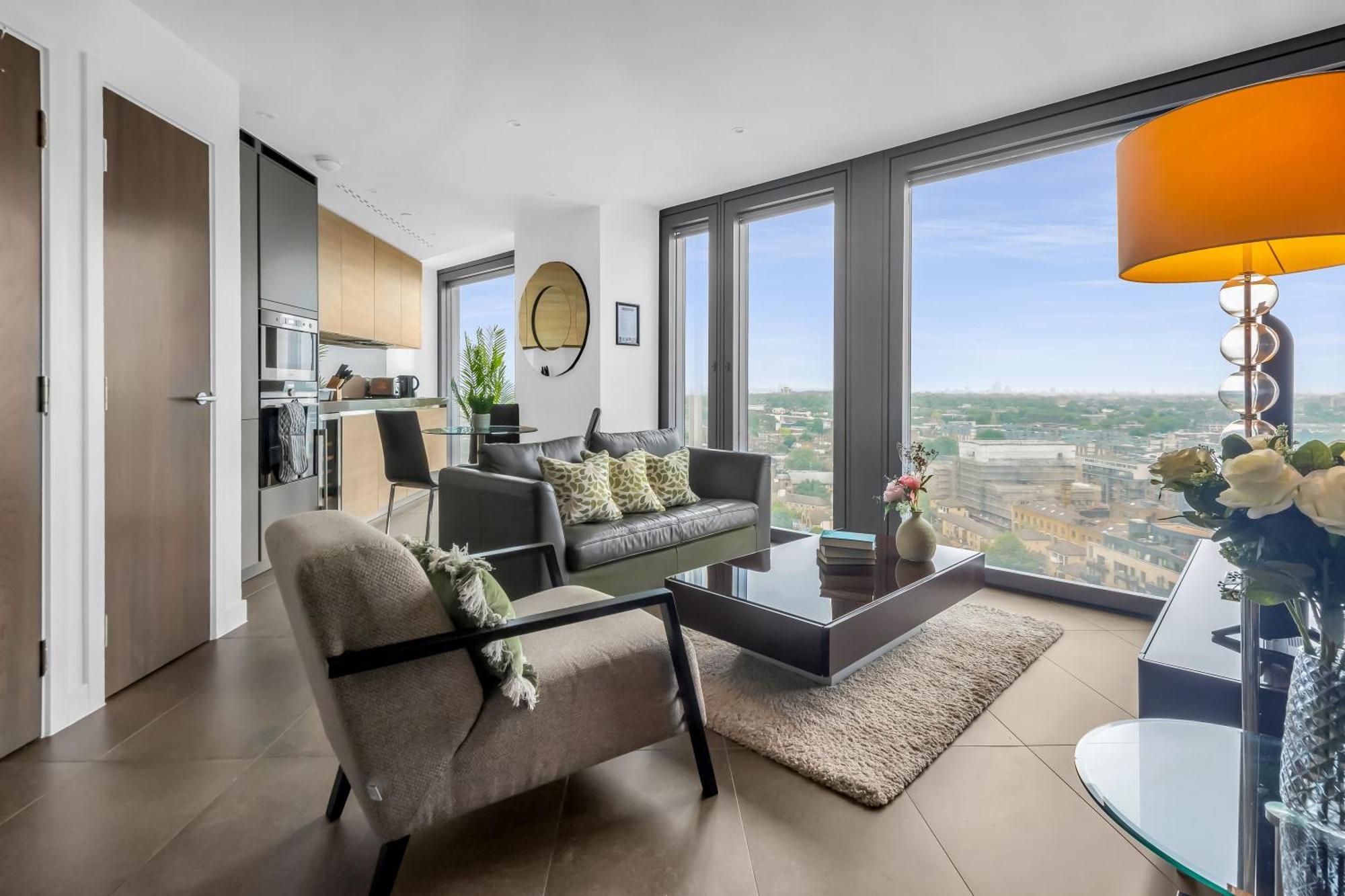Mysquare Two Bed Serviced In Old Street